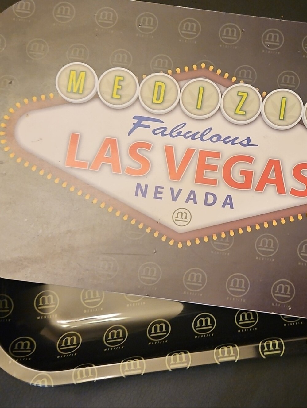 Medizin Las Vegas Souvenir Metal Tray with Flexible Magnetic Lid